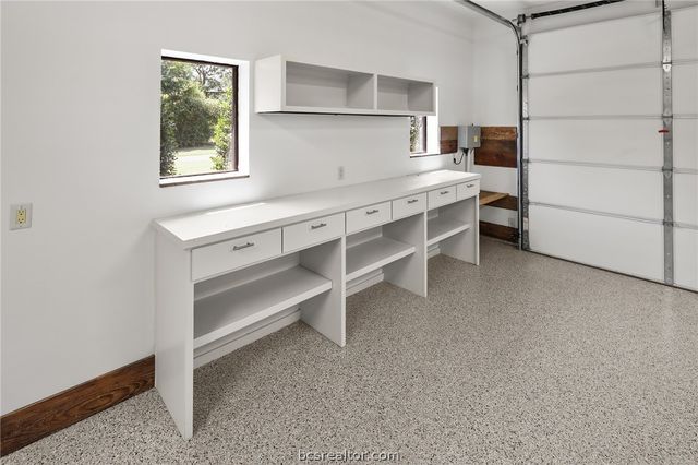 2917 Blue Belle Drive, Bryan, TX 77807