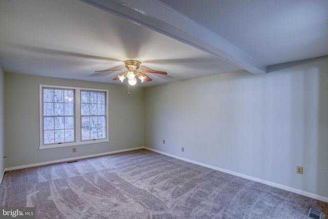 122 BARTLEY DR, Newark, DE 19702