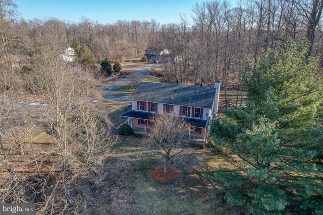 122 BARTLEY DR, Newark, DE 19702