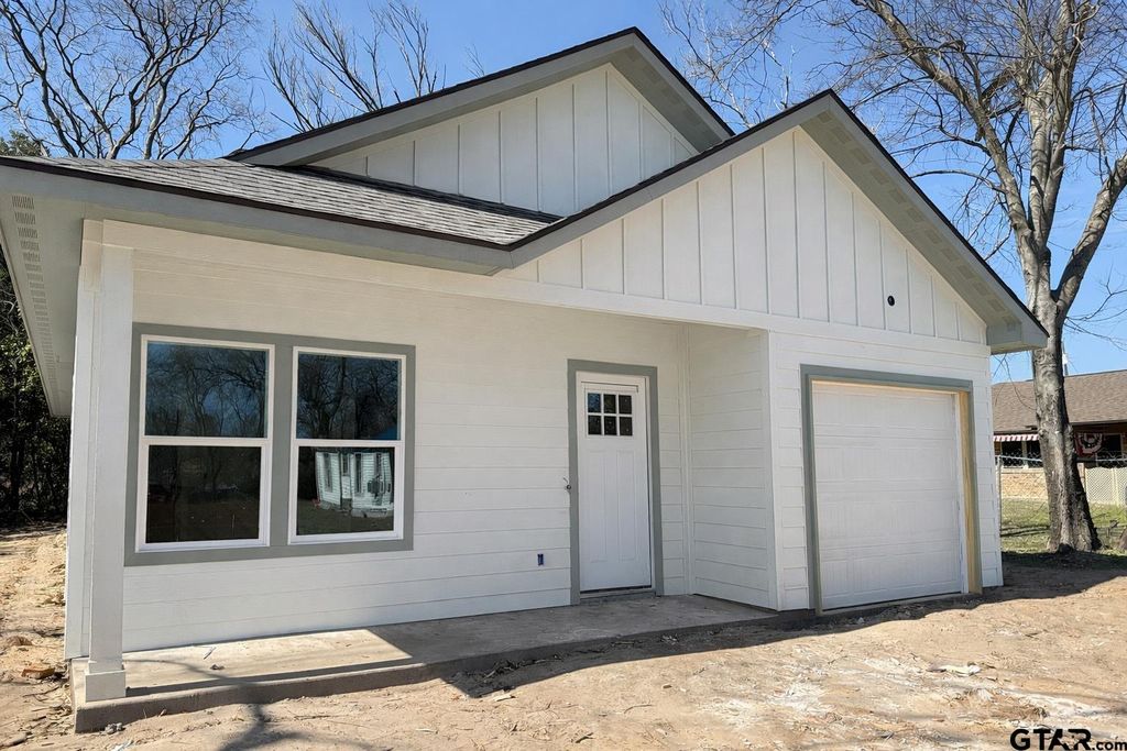 407 Carter, Sulphur Springs, TX 75482