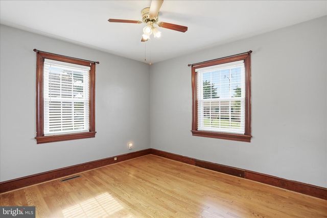 605 STOCKTON RD, Front Royal, VA 22630