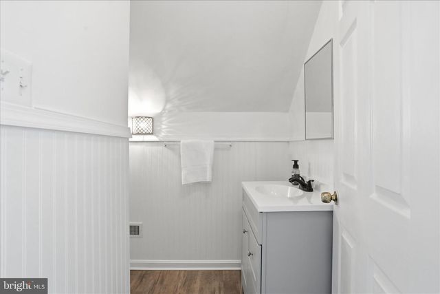 605 STOCKTON RD, Front Royal, VA 22630
