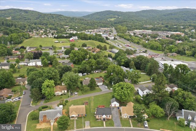 605 STOCKTON RD, Front Royal, VA 22630