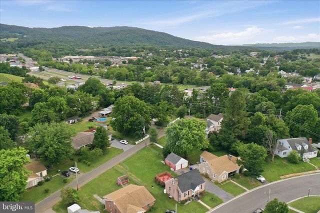605 STOCKTON RD, Front Royal, VA 22630