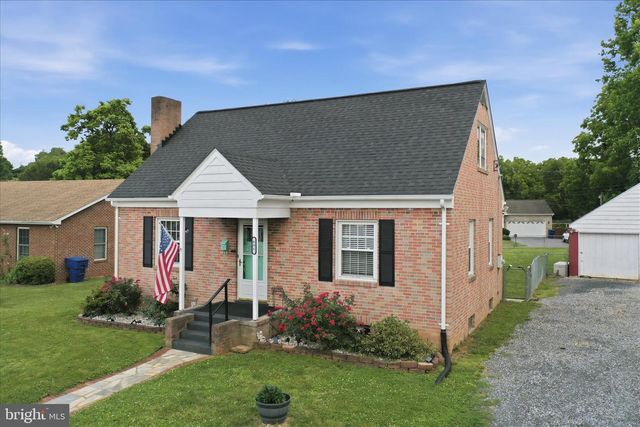 605 STOCKTON RD, Front Royal, VA 22630
