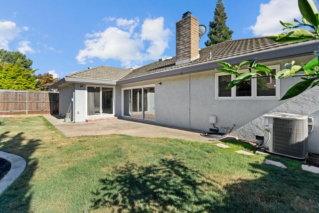 1449 Keagle Way, Lodi, CA 95242