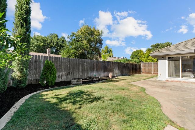 1449 Keagle Way, Lodi, CA 95242