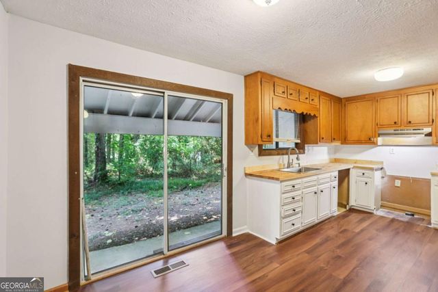 4859 Port Drive, Douglasville, GA 30135