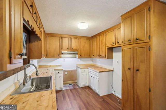 4859 Port Drive, Douglasville, GA 30135