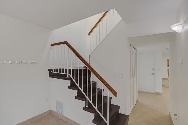 20291 NE 30th Ave 112, Aventura, FL 33180