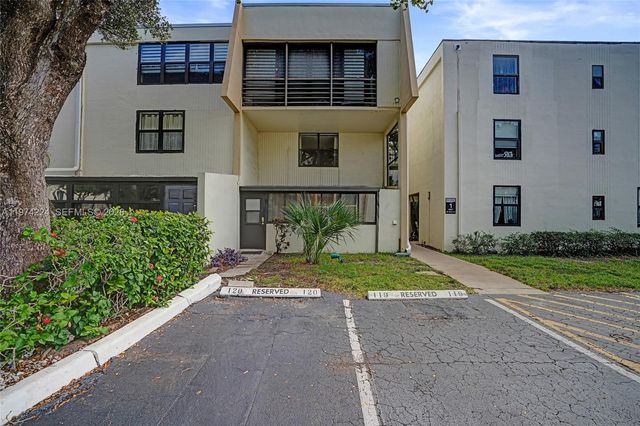 20291 NE 30th Ave 112, Aventura, FL 33180