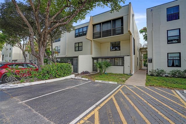 20291 NE 30th Ave 112, Aventura, FL 33180