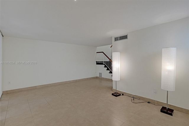 20291 NE 30th Ave 112, Aventura, FL 33180