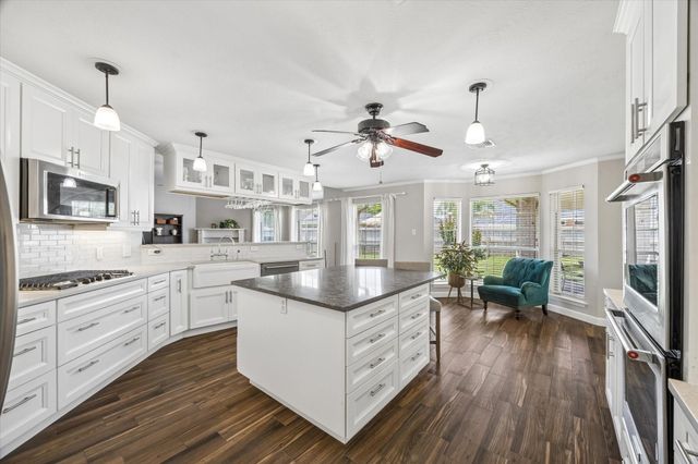 406 Smith Lane, League City, TX 77573