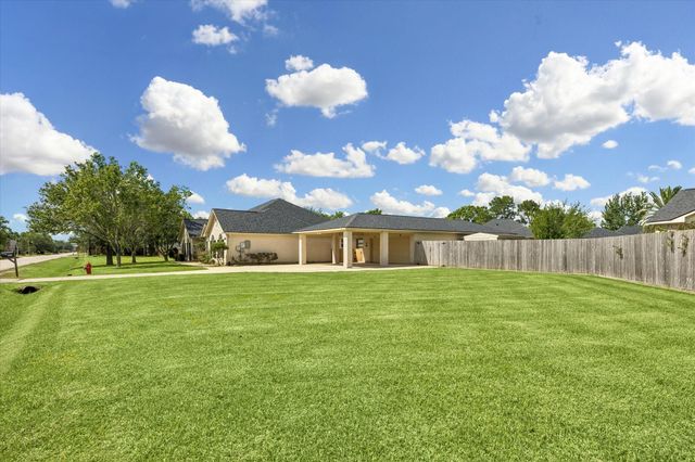 406 Smith Lane, League City, TX 77573
