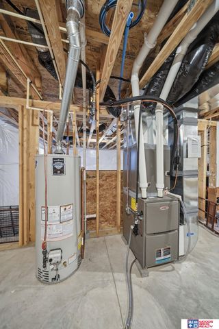 20608 Camelback Avenue, Gretna, NE 68028