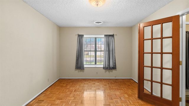 3412 Fairway Drive, Wharton, TX 77488