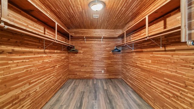 3412 Fairway Drive, Wharton, TX 77488