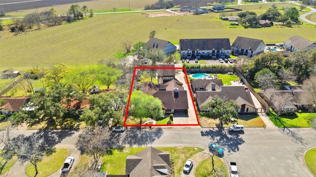 3412 Fairway Drive, Wharton, TX 77488