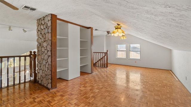 3412 Fairway Drive, Wharton, TX 77488