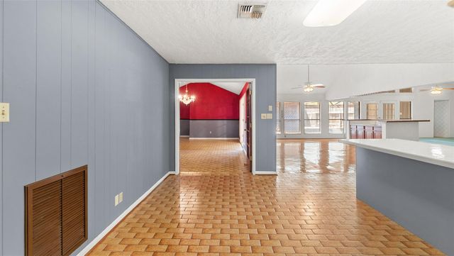 3412 Fairway Drive, Wharton, TX 77488