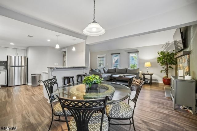 6 F Somerset Hills Ct F, Bernardsville Boro, NJ 07924