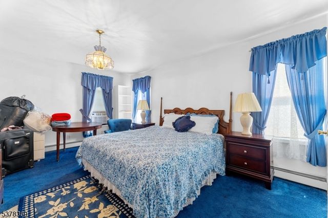 78 Girard Pl, Newark City, NJ 07108