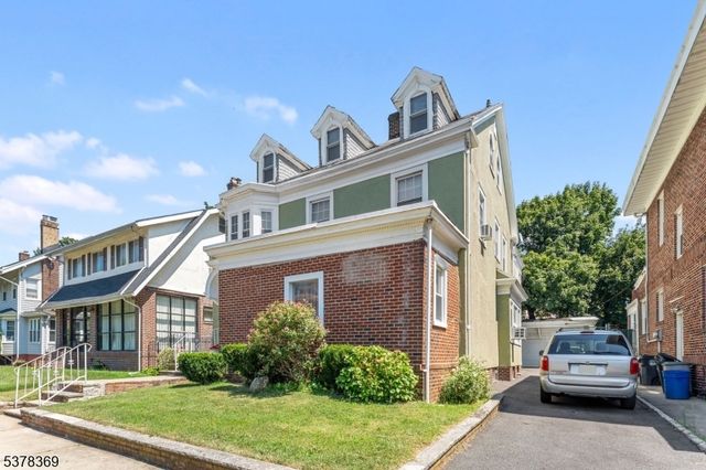 78 Girard Pl, Newark City, NJ 07108