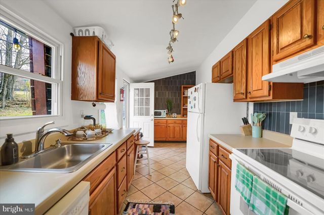 173 DALE ST, Lemont, PA 16851