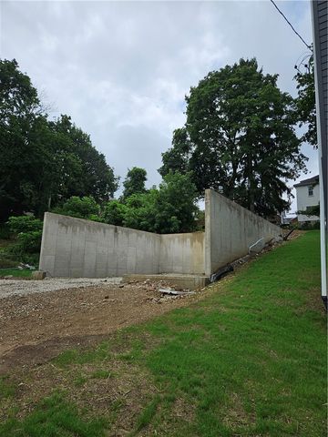 219 Wilbert, Mt Washington, PA 15211