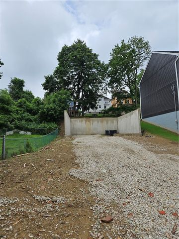 219 Wilbert, Mt Washington, PA 15211
