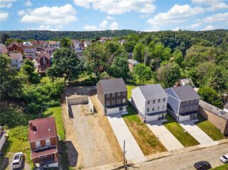 219 Wilbert, Mt Washington, PA 15211