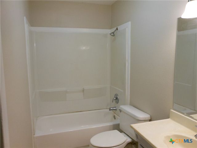 333 Briarwood Drive, New Braunfels, TX 78130