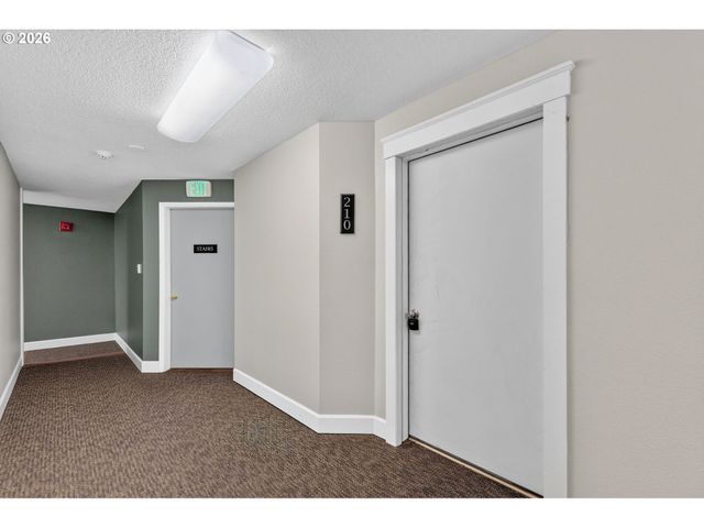 8720 Sw TUALATIN Rd 210, Tualatin, OR 97062