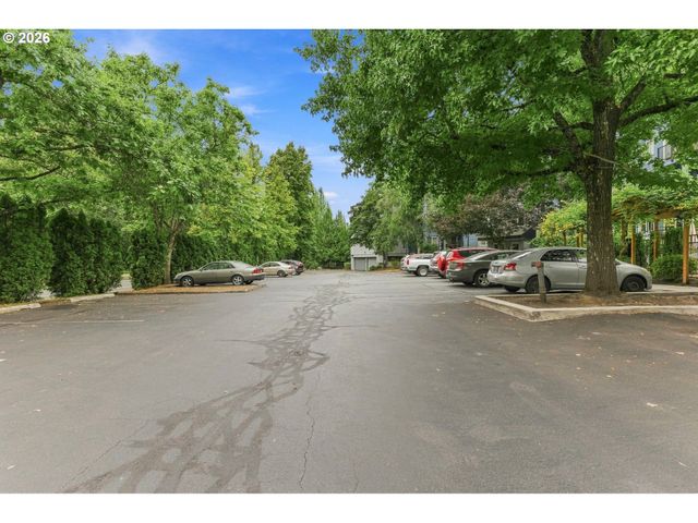 8720 Sw TUALATIN Rd 210, Tualatin, OR 97062