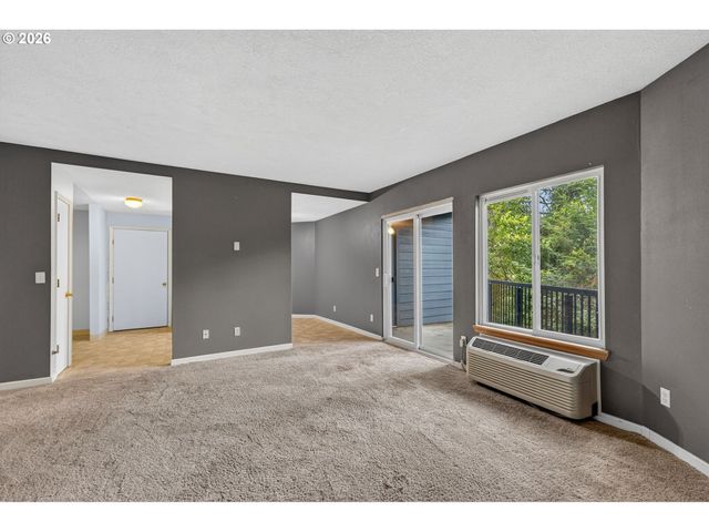 8720 Sw TUALATIN Rd 210, Tualatin, OR 97062