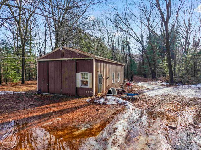 4425 Atkins Road, Port Huron, MI 48060