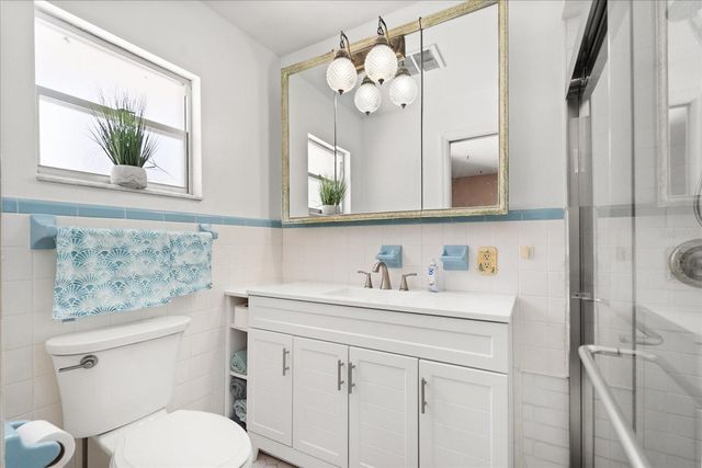 2906 E GRANT AVENUE, Orlando, FL 32806