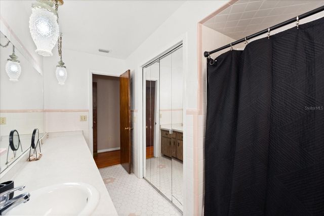 2906 E GRANT AVENUE, Orlando, FL 32806