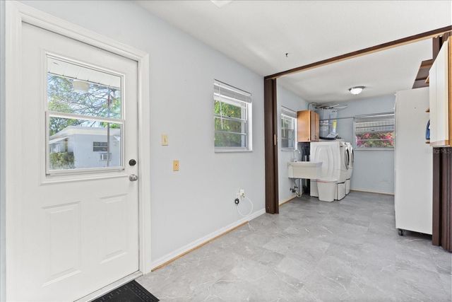 2906 E GRANT AVENUE, Orlando, FL 32806