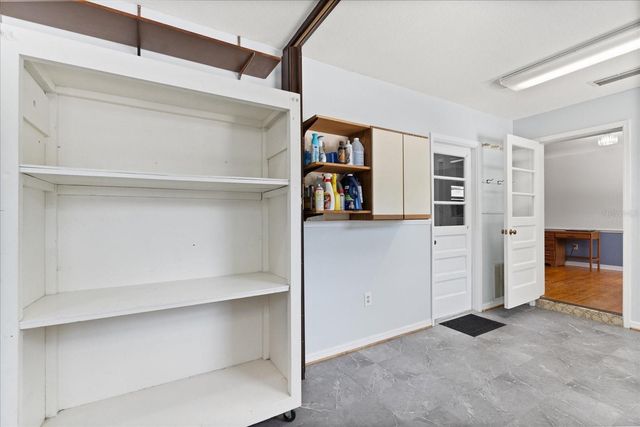 2906 E GRANT AVENUE, Orlando, FL 32806