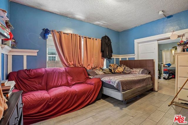 746 E 32nd Street, Los Angeles, CA 90011