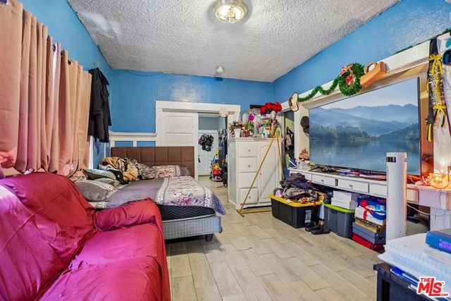 746 E 32nd Street, Los Angeles, CA 90011