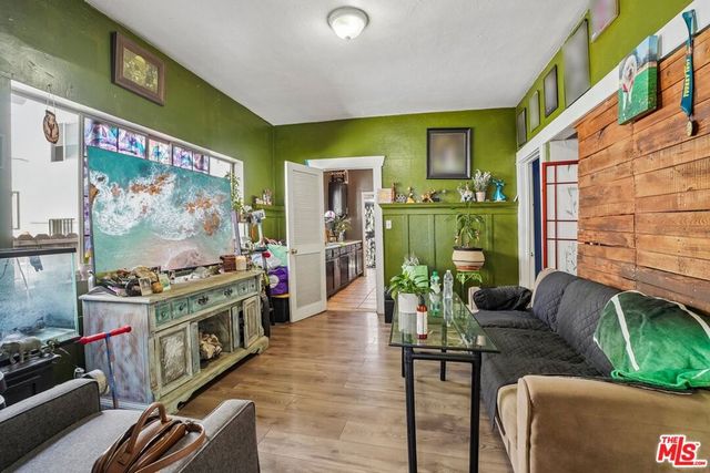 746 E 32nd Street, Los Angeles, CA 90011