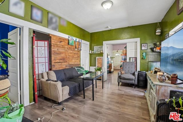 746 E 32nd Street, Los Angeles, CA 90011