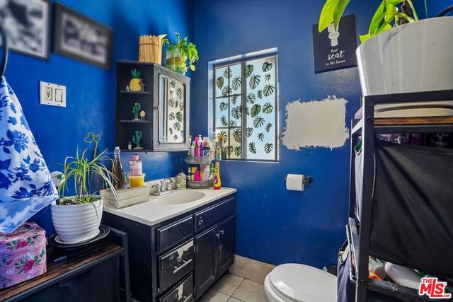746 E 32nd Street, Los Angeles, CA 90011