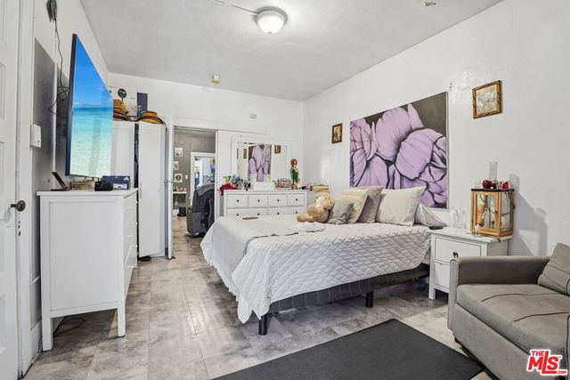 746 E 32nd Street, Los Angeles, CA 90011
