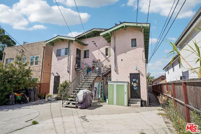 746 E 32nd Street, Los Angeles, CA 90011