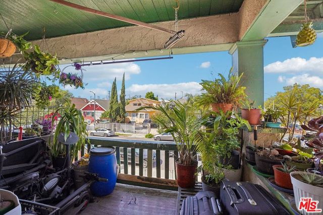 746 E 32nd Street, Los Angeles, CA 90011