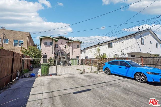 746 E 32nd Street, Los Angeles, CA 90011